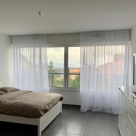 Great Studio With A Sea View And Parking In 400 Meters From Monaco Босолей Екстер'єр фото